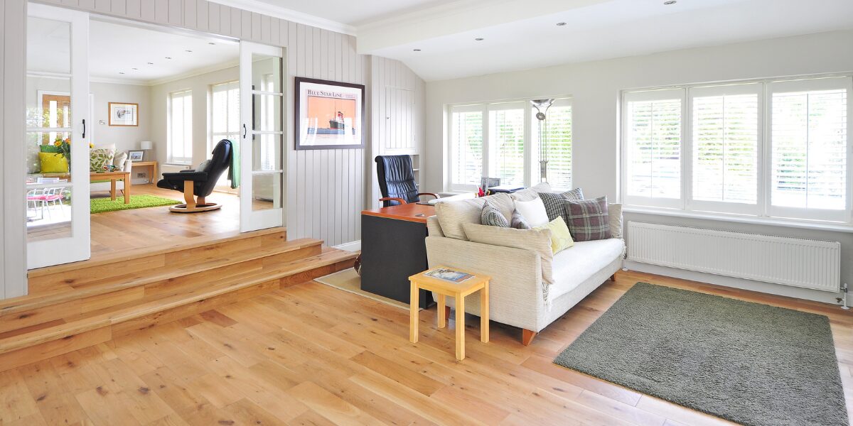 自由設計で叶える自然素材の注文住宅づくり