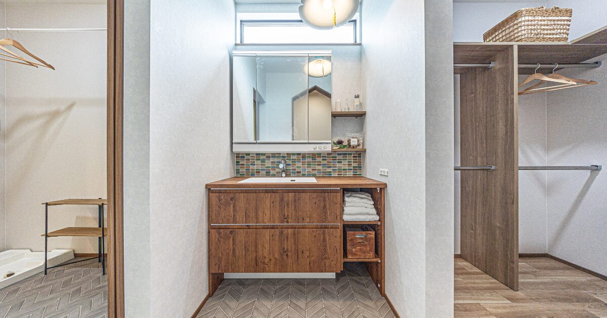 こだわった洗面とファミリークローク